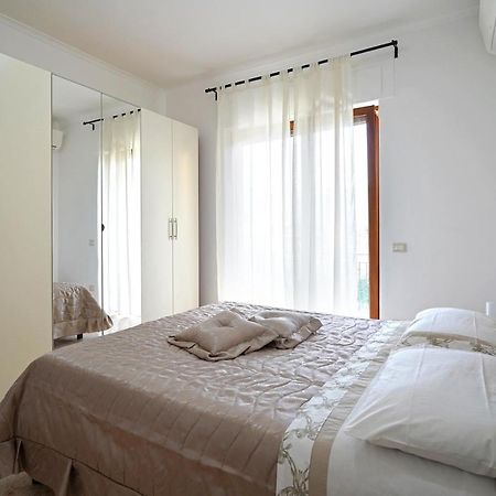 Milou'S House Apartment Sant'Agnello Bagian luar foto
