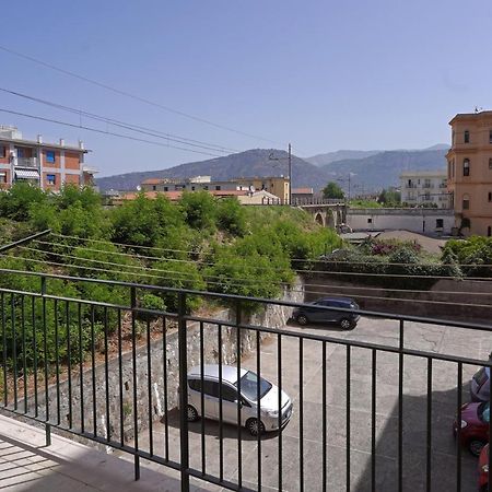 Milou'S House Apartment Sant'Agnello Bagian luar foto