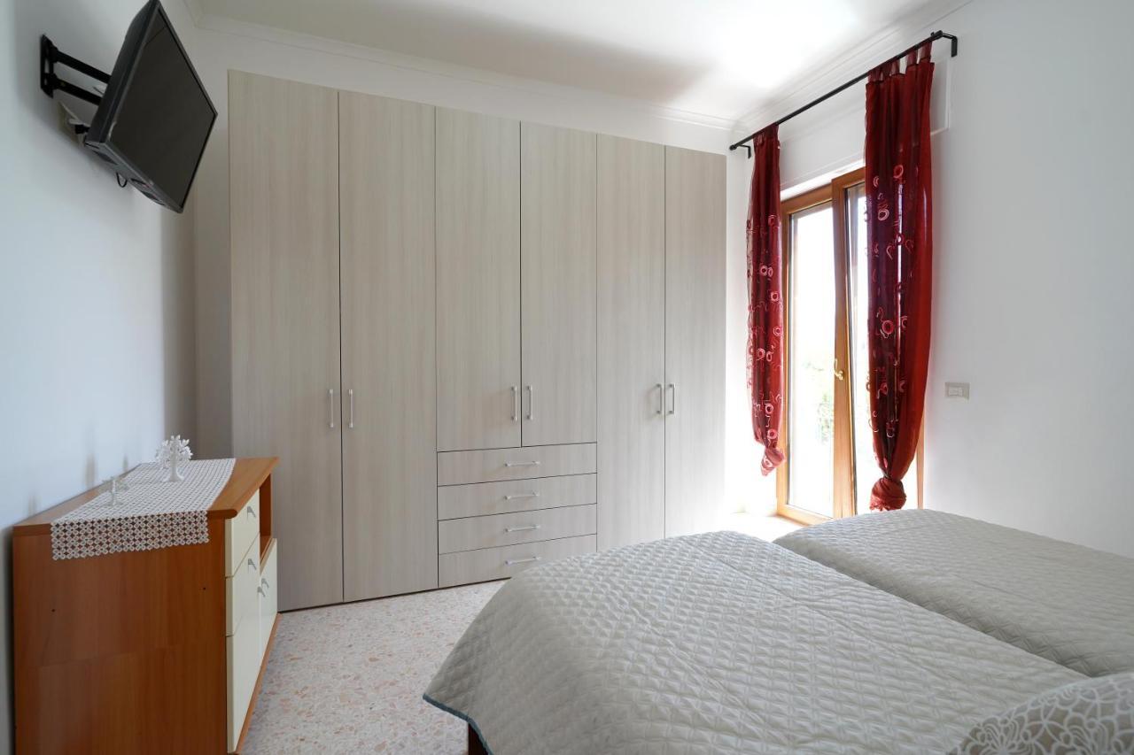 Milou'S House Apartment Sant'Agnello Bagian luar foto