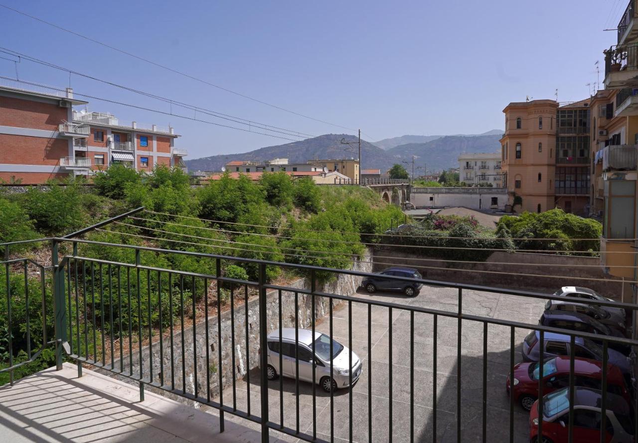 Milou'S House Apartment Sant'Agnello Bagian luar foto