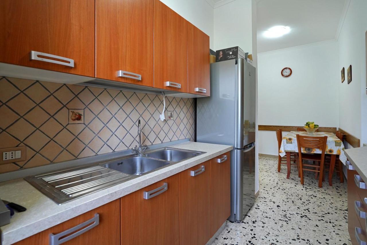 Milou'S House Apartment Sant'Agnello Bagian luar foto